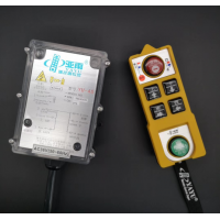 河南新研發(fā)的起重機(jī)遙控器，比較超前-廣東亞雨電子科技
