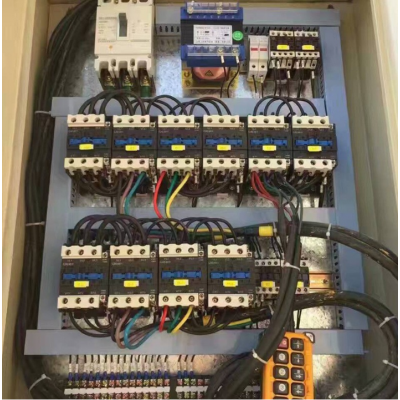 河南起重駕駛室成套電器供應商約翰