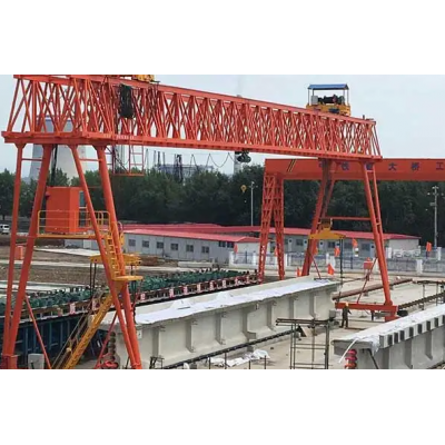 河南省美觀大氣路橋起重機宇華起重