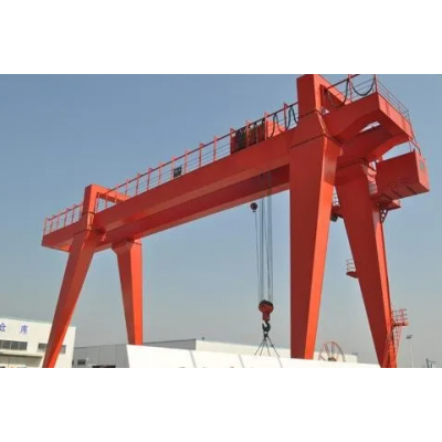 山東泰安泰山門式起重機價格美麗