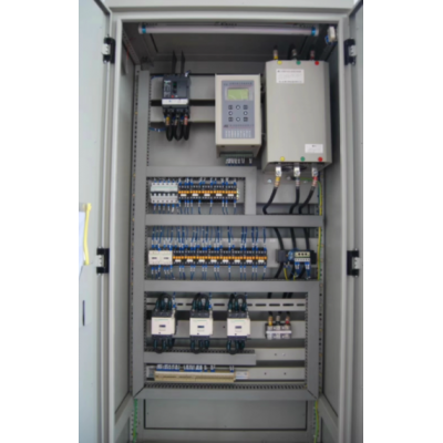 河南新鄉(xiāng)向東電器單雙梁電器柜價(jià)格