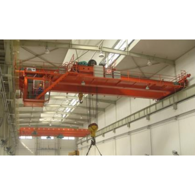 山東橋式起重機(jī)生意紅火亞泰重型機(jī)