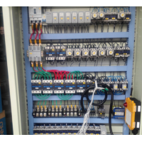 江蘇電氣柜細(xì)節(jié)圖泰州市起重電氣加工銷售