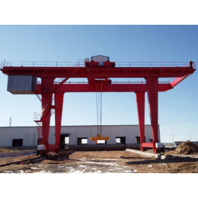 山東起重機高清大圖山東泰山起重機